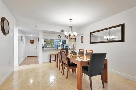 1502 Whitehall Drive Davie FL 33324