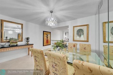 2804 Victoria Way Coconut Creek FL 33066