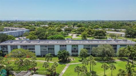 2804 Victoria Way Coconut Creek FL 33066