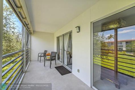 2804 Victoria Way Coconut Creek FL 33066