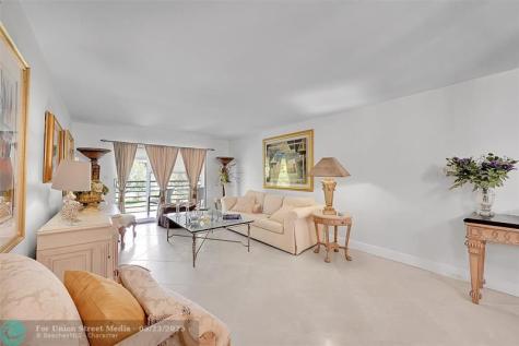 2804 Victoria Way Coconut Creek FL 33066