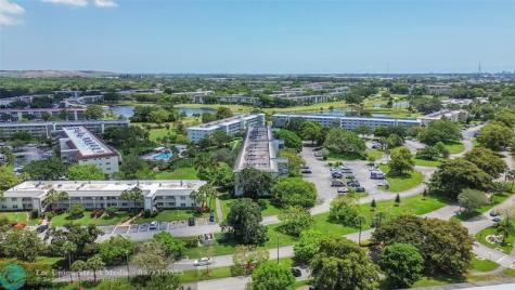 2804 Victoria Way Coconut Creek FL 33066