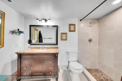 2804 Victoria Way Coconut Creek FL 33066