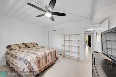 2804 Victoria Way Coconut Creek FL 33066