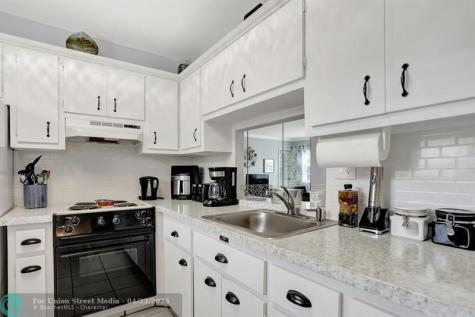 4451 NW 16th Street Fort Lauderdale FL 33313