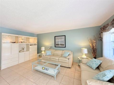 15 Markham A Deerfield Beach FL 33442