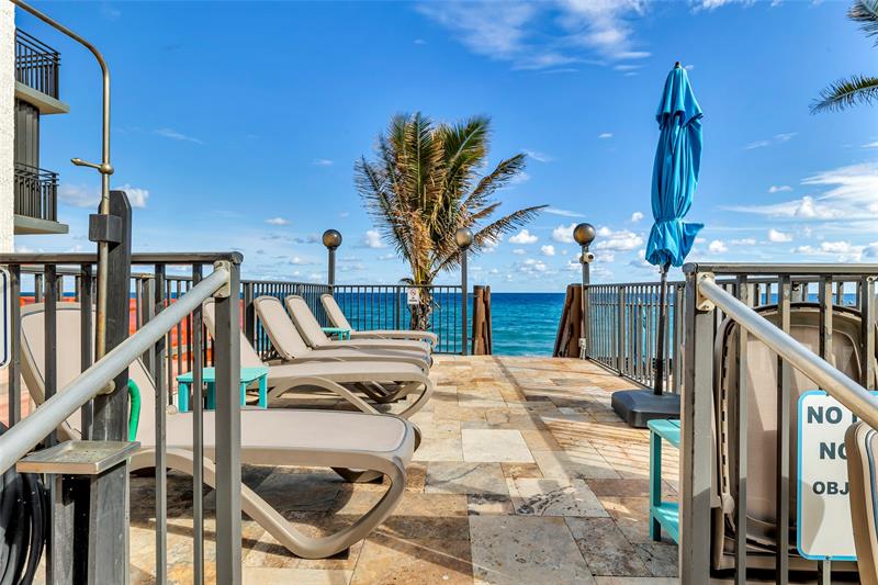 1167 Hillsboro Mile Hillsboro Beach FL 33062