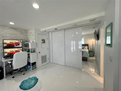 310 S Broadwalk Hollywood FL 33019