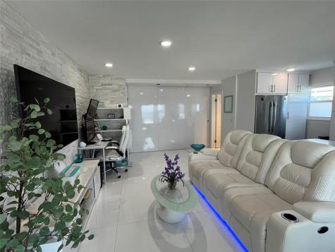 310 S Broadwalk Hollywood FL 33019