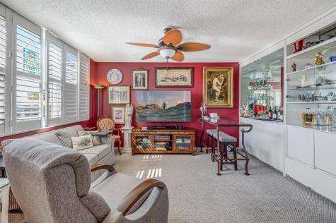 3520 Oaks Way Pompano Beach FL 33069
