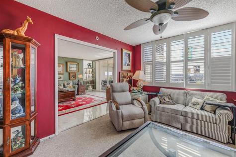 3520 Oaks Way Pompano Beach FL 33069