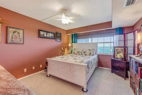 3520 Oaks Way Pompano Beach FL 33069
