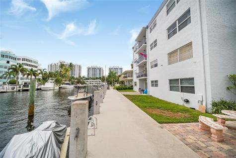 3105 NE 28th Street Fort Lauderdale FL 33308