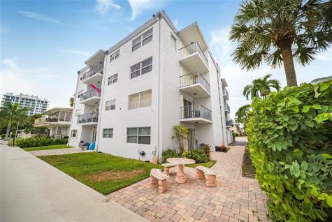 3105 NE 28th Street Fort Lauderdale FL 33308