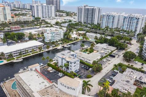 3105 NE 28th Street Fort Lauderdale FL 33308