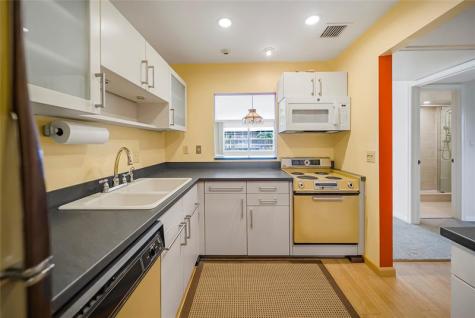 3105 NE 28th Street Fort Lauderdale FL 33308