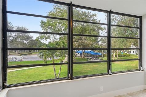 1717 Whitehall Drive Davie FL 33324