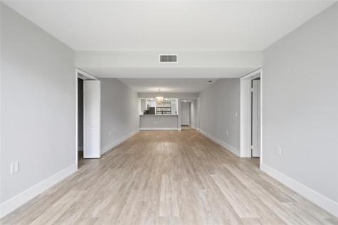 1717 Whitehall Drive Davie FL 33324