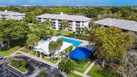 1717 Whitehall Drive Davie FL 33324