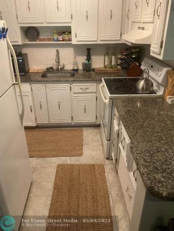 100 SE 6th Avenue Pompano Beach FL 33060