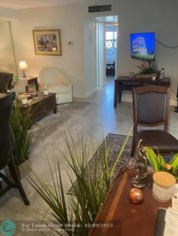 100 SE 6th Avenue Pompano Beach FL 33060
