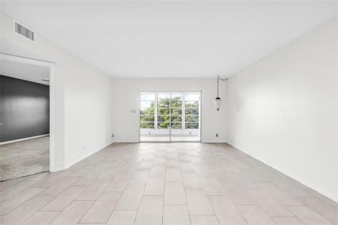 1703 Andros Isle Coconut Creek FL 33066