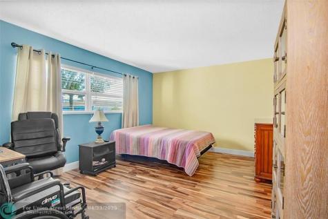 7837 Golf Circle Drive Margate FL 33063