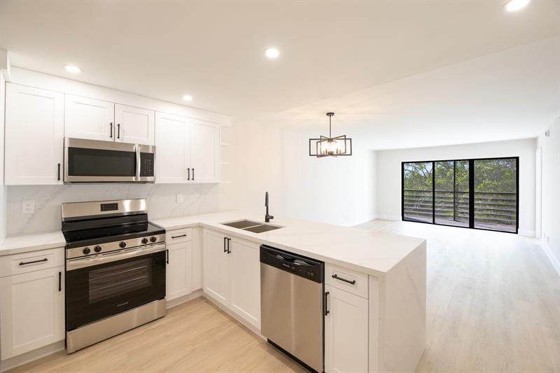 2322 S Cypress Bend Drive Pompano Beach FL 33069