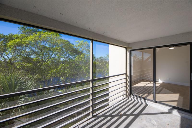 2322 S Cypress Bend Drive Pompano Beach FL 33069