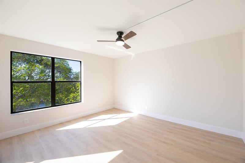 2322 S Cypress Bend Drive Pompano Beach FL 33069