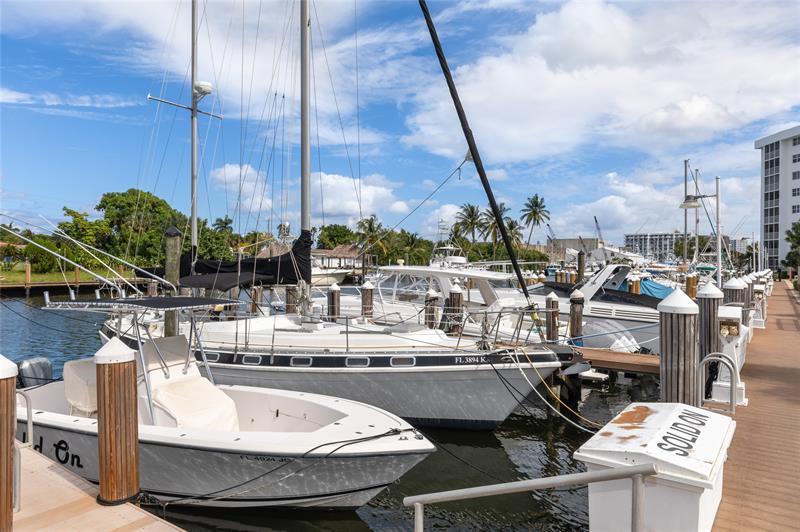 2731 NE 14th Street Causeway Pompano Beach FL 33062