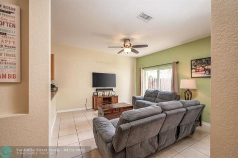 5048 SW 136th Avenue Miramar FL 33027
