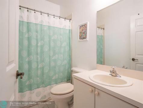 5048 SW 136th Avenue Miramar FL 33027