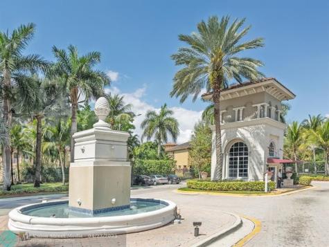 5048 SW 136th Avenue Miramar FL 33027