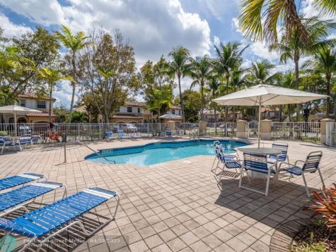 5048 SW 136th Avenue Miramar FL 33027