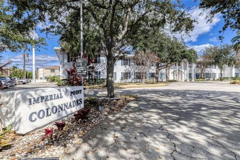2220 NE 68th Fort Lauderdale FL 33308