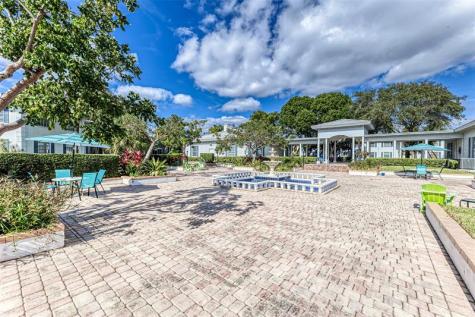 2220 NE 68th Fort Lauderdale FL 33308