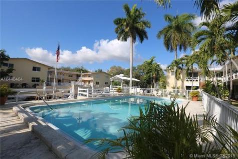 1820 Venice Park Drive North Miami FL 33181