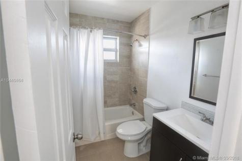 1820 Venice Park Drive North Miami FL 33181