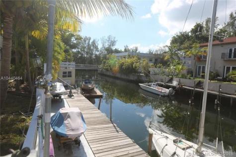 1820 Venice Park Drive North Miami FL 33181