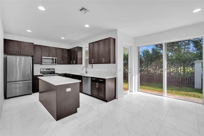 6947 Pines Circle Coconut Creek FL 33073