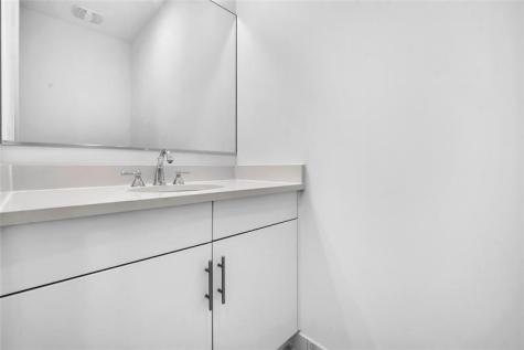 6947 Pines Circle Coconut Creek FL 33073