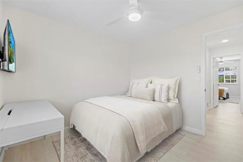 4722 Lago Vista Drive Coconut Creek FL 33073