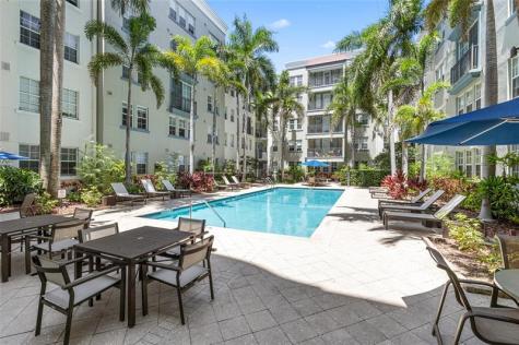 533 NE 3rd Avenue Fort Lauderdale FL 33301