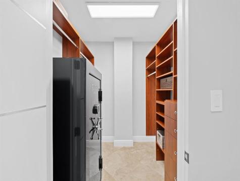 516 Hendricks Isle Fort Lauderdale FL 33301