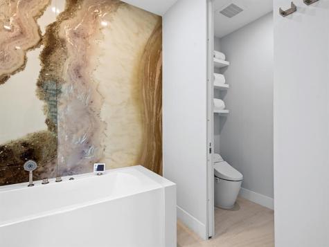 516 Hendricks Isle Fort Lauderdale FL 33301