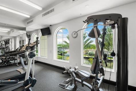 516 Hendricks Isle Fort Lauderdale FL 33301