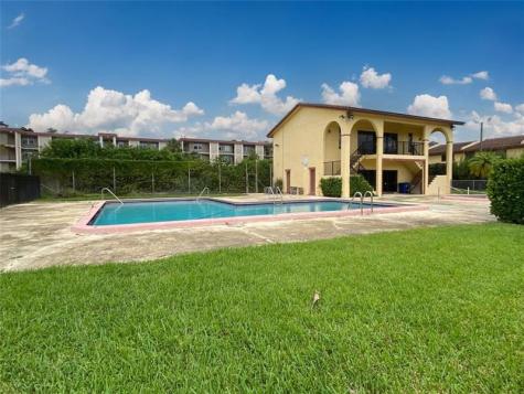 2768 NW 47th Lane Lauderdale Lakes FL 33313