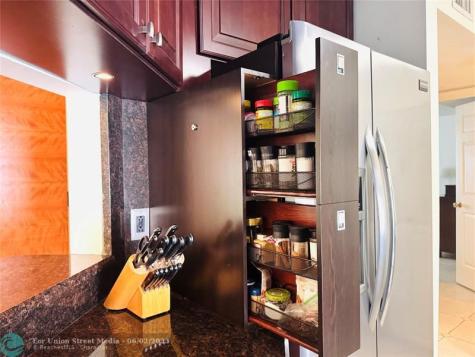 8 Via De Casas Sur Boynton Beach FL 33426