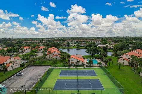 8 Via De Casas Sur Boynton Beach FL 33426